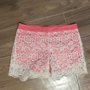 Great Condition Coral LoveMark shorts Sz 27